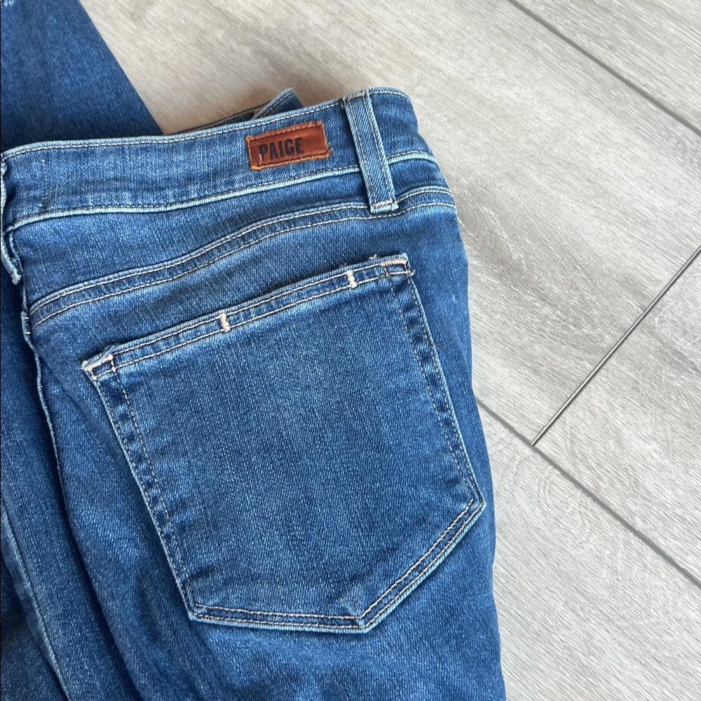 PAIGE Light Blue Distressed Verdugo ankle Jeans size 27 - Picture 7 of 7